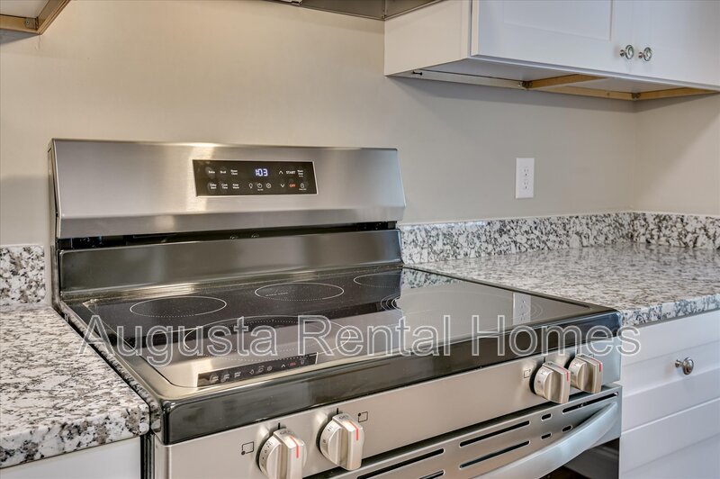 111 Kelly Drive property image
