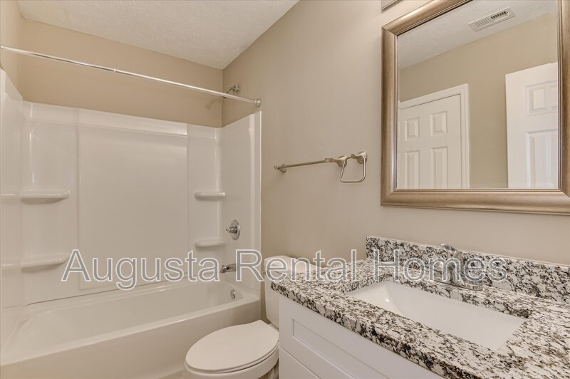 111 Kelly Drive property image