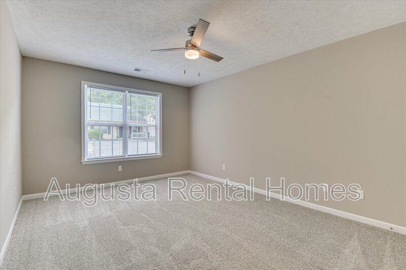 111 Kelly Drive property image