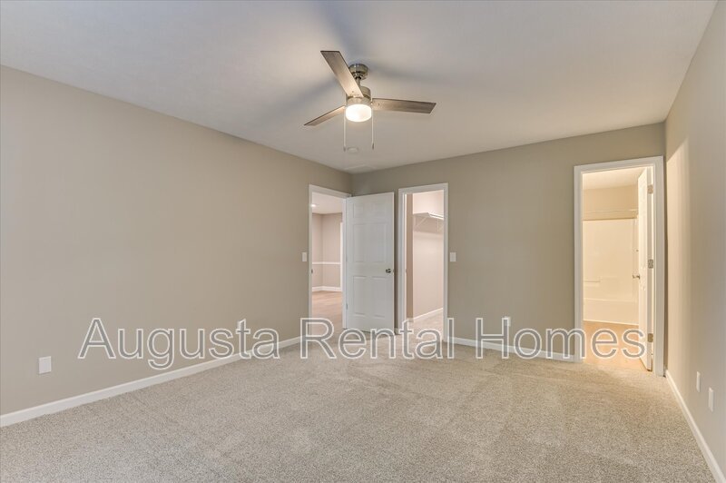 111 Kelly Drive property image