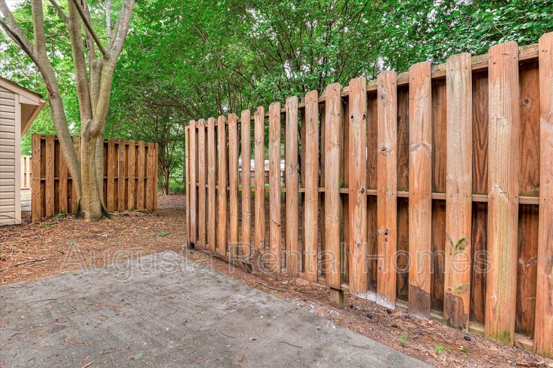 111 Kelly Drive property image
