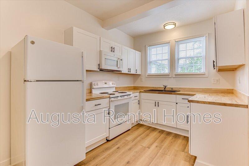 1936 Warren Street - B property image