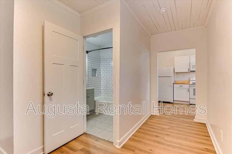 1936 Warren Street - B property image