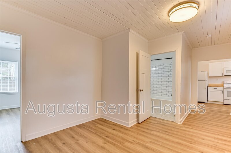 1936 Warren Street - B property image