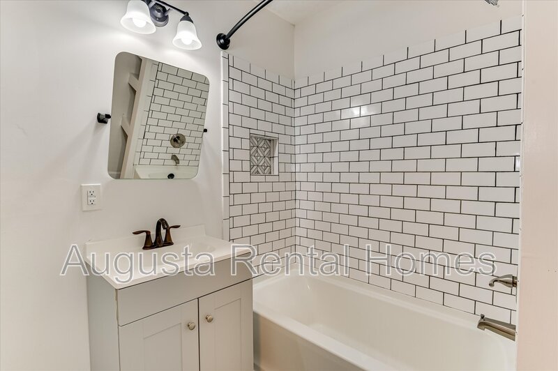 1936 Warren Street - B property image