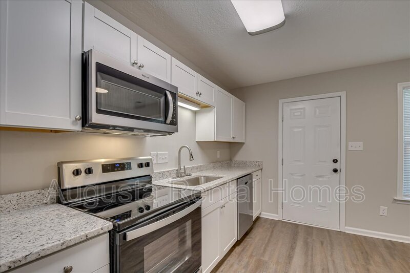 1531 Abby Way - 1 property image