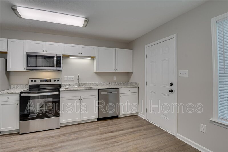 1531 Abby Way - 1 property image