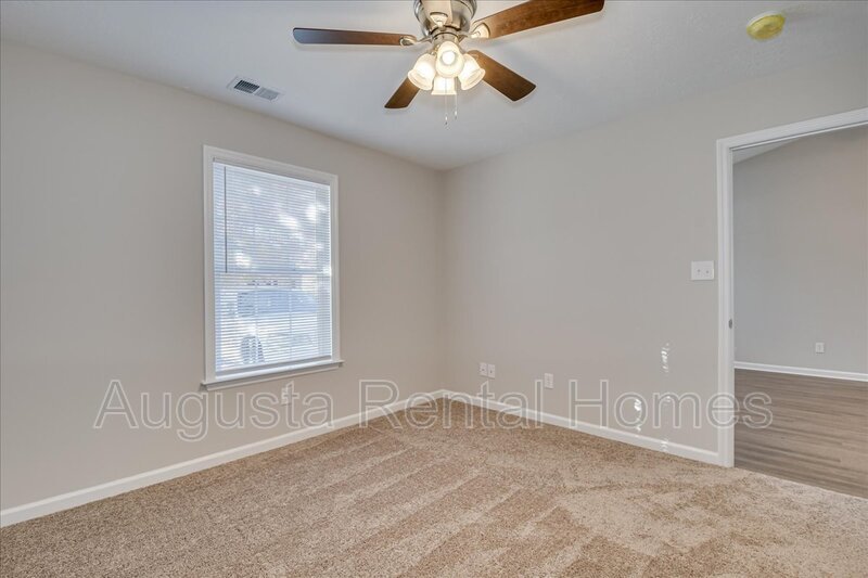 1531 Abby Way - 1 property image
