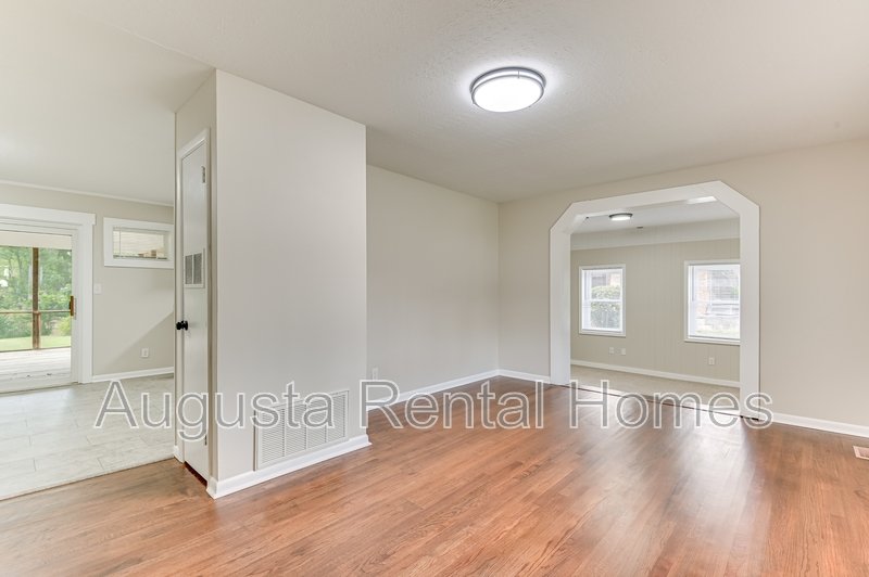 3419 Rushing Road property image