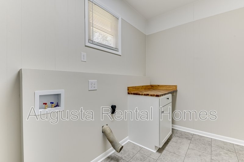 3419 Rushing Road property image
