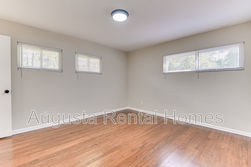 3419 Rushing Road property image