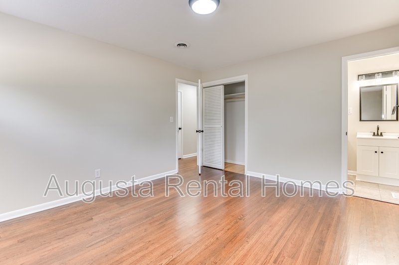 3419 Rushing Road property image