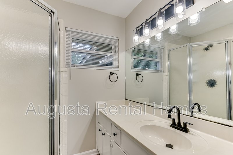 3419 Rushing Road property image