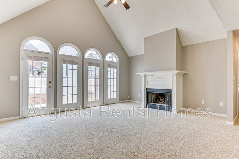 208 Stonington Drive property image