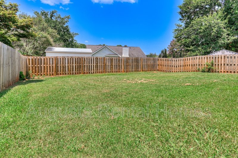 208 Stonington Drive property image