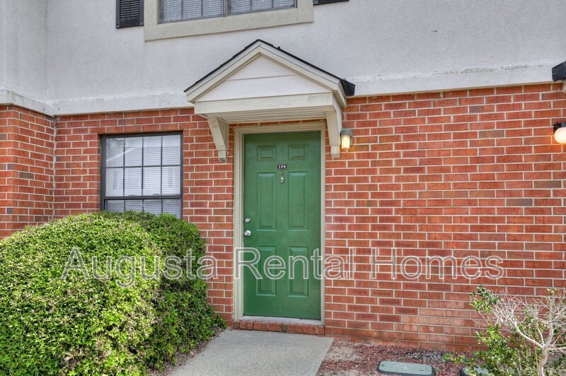 104 Canary Street property image