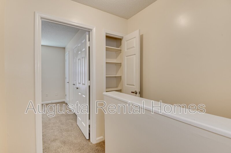 104 Canary Street property image