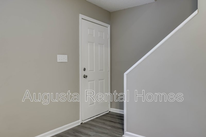 146 Chalet North Blvd - 146 property image