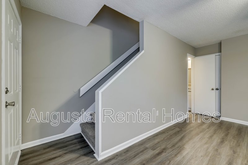 146 Chalet North Blvd - 146 property image