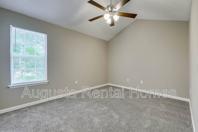 146 Chalet North Blvd - 146 property image