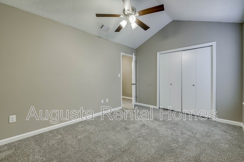 146 Chalet North Blvd - 146 property image