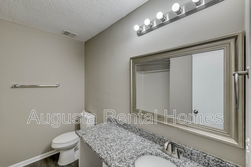 146 Chalet North Blvd - 146 property image