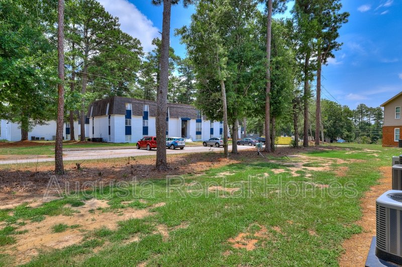 37 Conifer Court property image