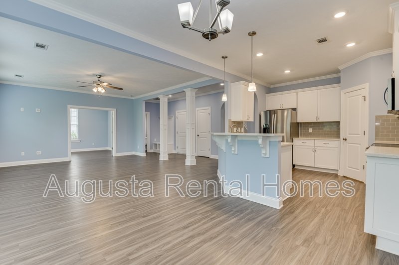 171 Caroleton Drive property image