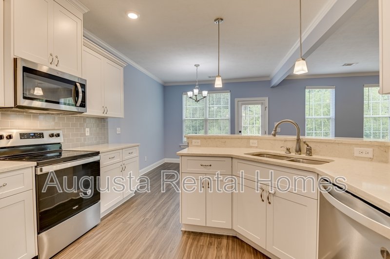 171 Caroleton Drive property image