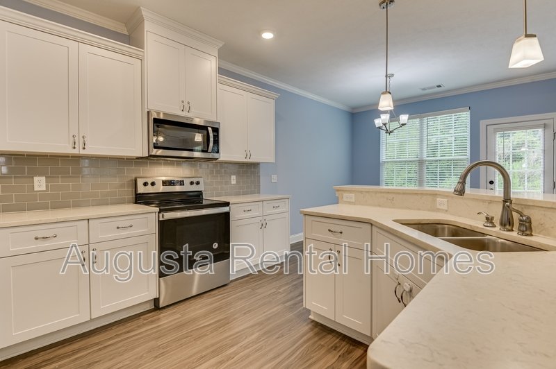 171 Caroleton Drive property image