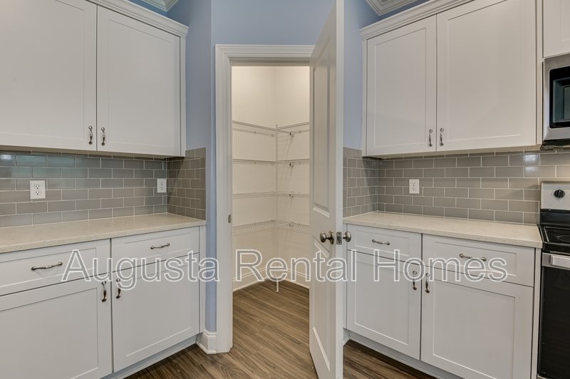 171 Caroleton Drive property image