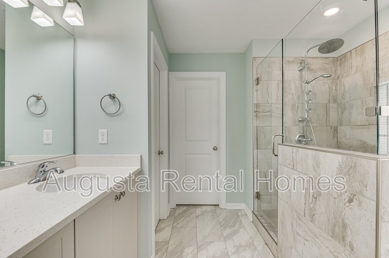 171 Caroleton Drive property image