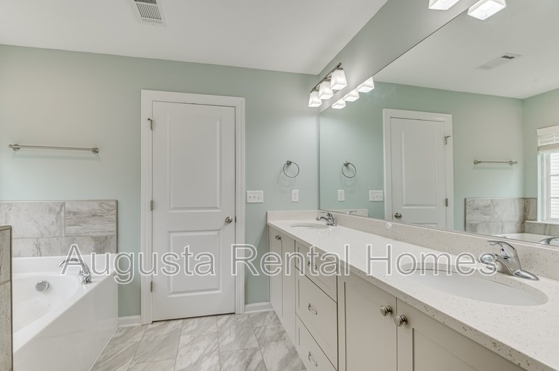 171 Caroleton Drive property image