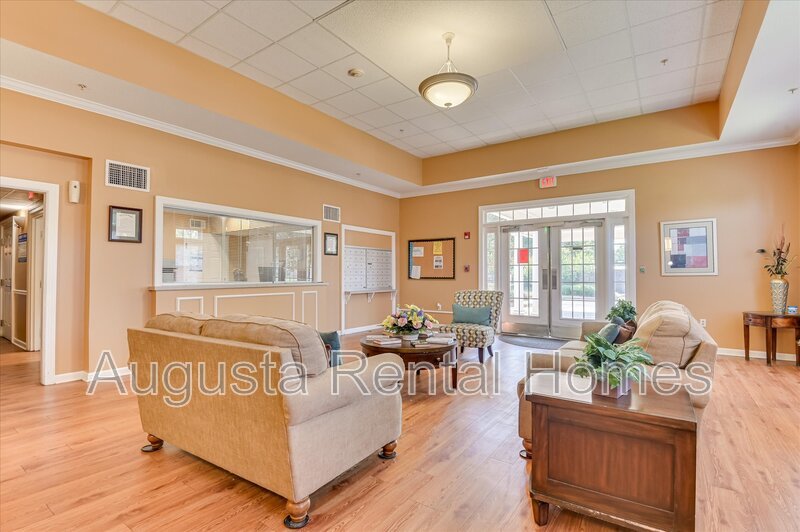 1425 Lee Beard Way Unit 109 property image