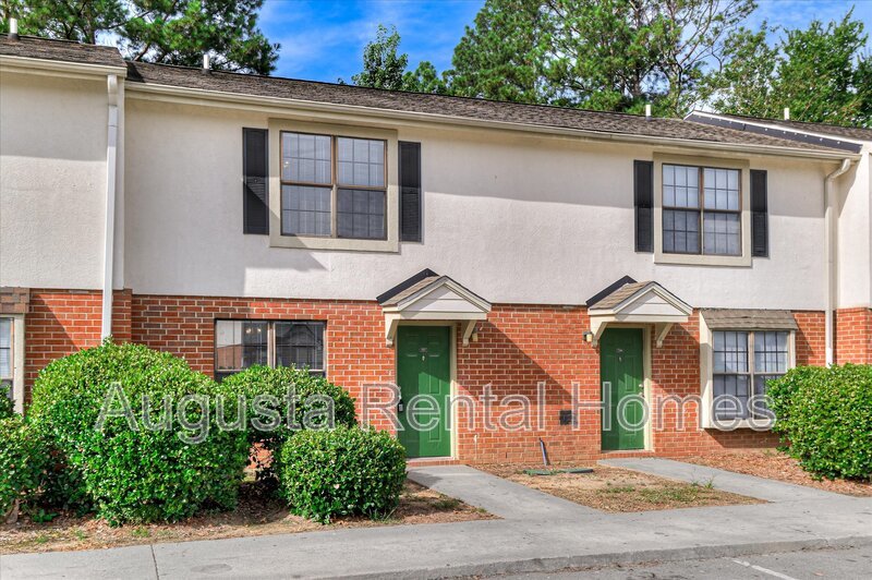 707 Cardinal Street property image