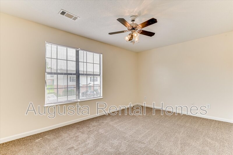 707 Cardinal Street property image