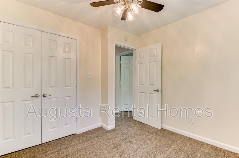 707 Cardinal Street property image
