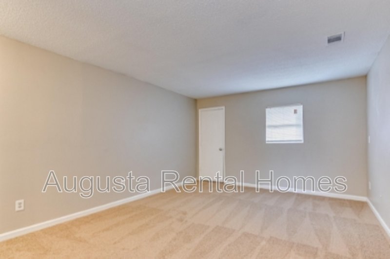 3001C Strickland Court property image