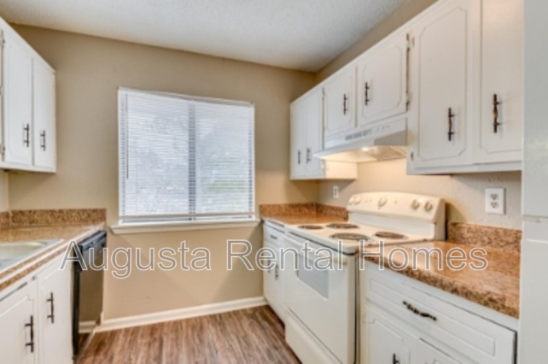 3001C Strickland Court property image