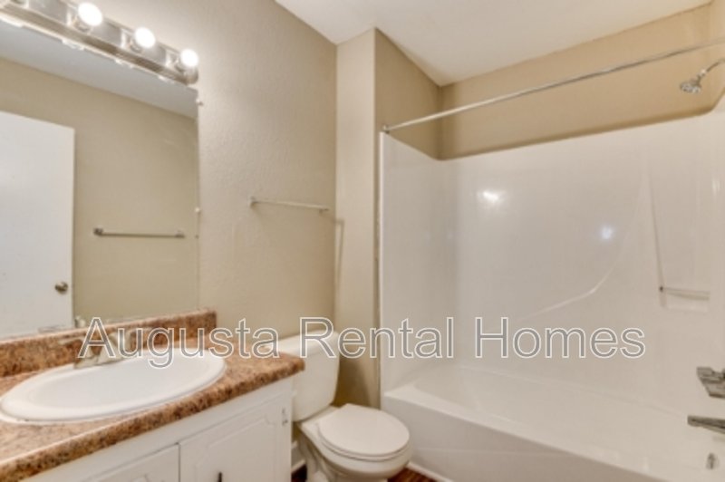 3001C Strickland Court property image