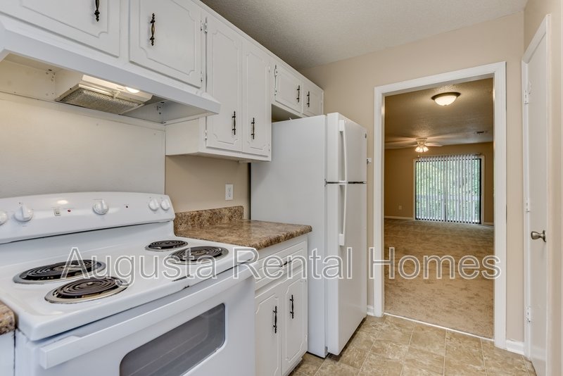 3510 Woodlake Road - D property image