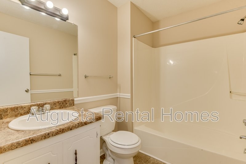 3510 Woodlake Road - D property image