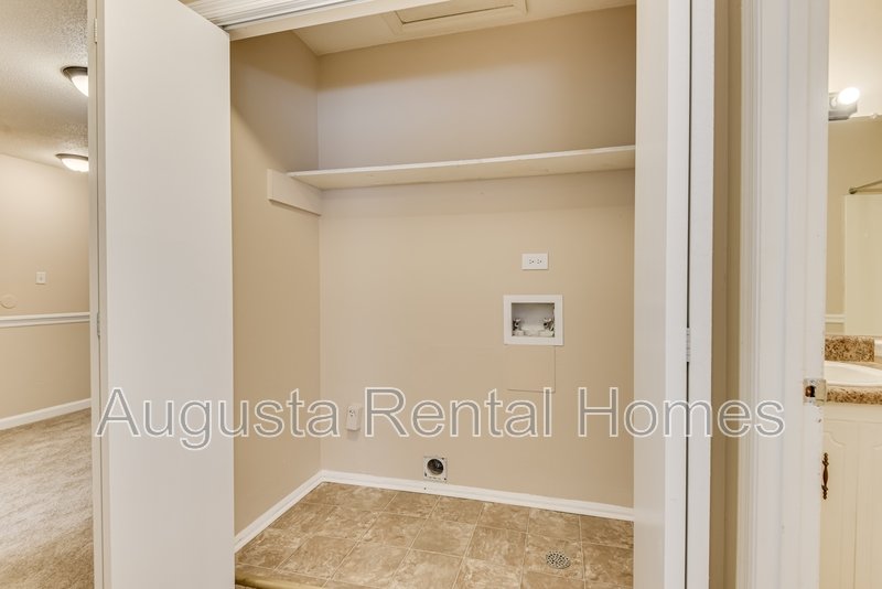 3510 Woodlake Road - D property image