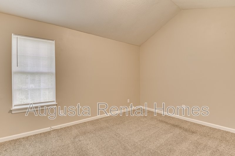 160 Chalet North Court property image