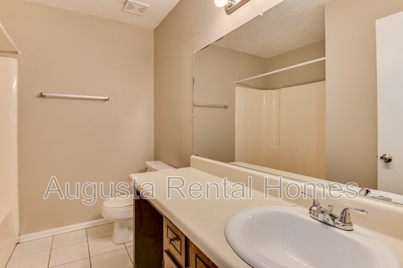 160 Chalet North Court property image