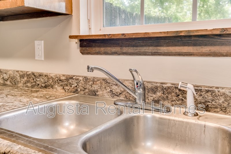 160 Chalet North Court property image