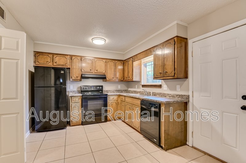 160 Chalet North Court property image