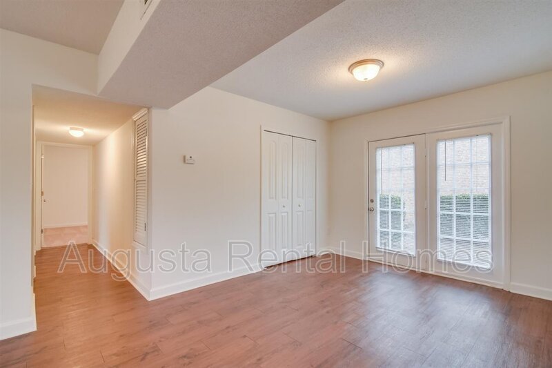 2905 Arrowhead Drive - F2 property image