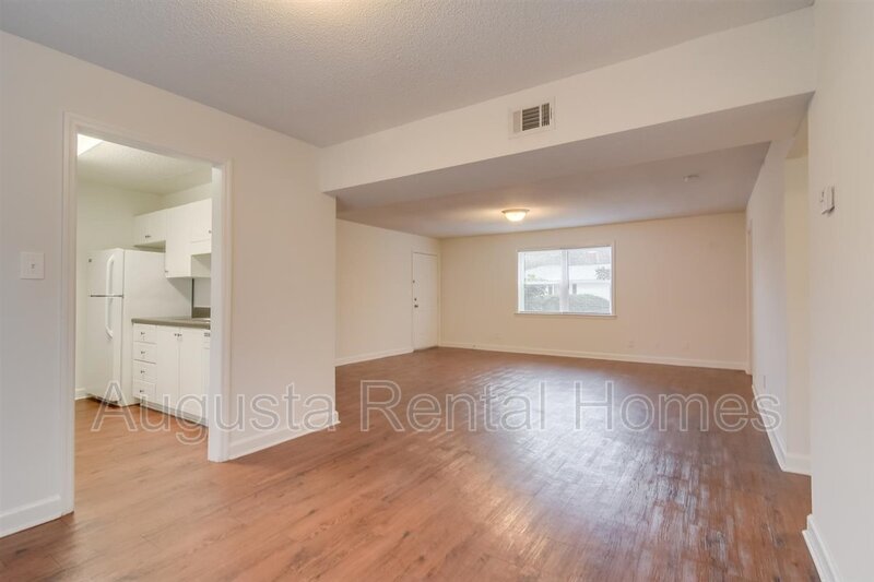 2905 Arrowhead Drive - F2 property image