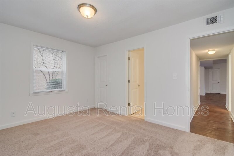 2905 Arrowhead Drive - F2 property image